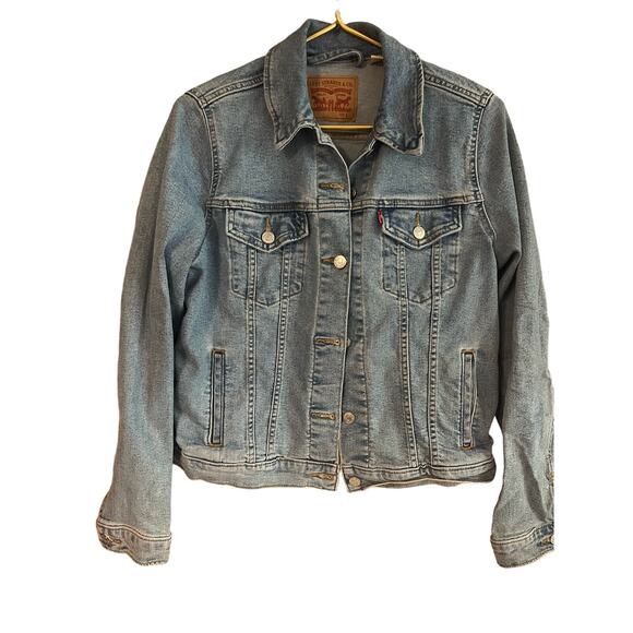 Levi's Jackets & Blazers - Levi Strauss & CO red tag jean jacket Women’s Large